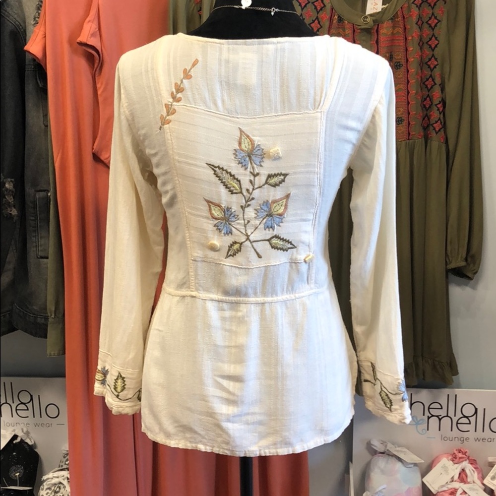 Vintage Papillon Embroidered Top